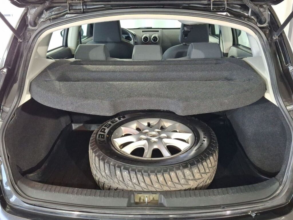 Nissan Qashqai 2007 Musta