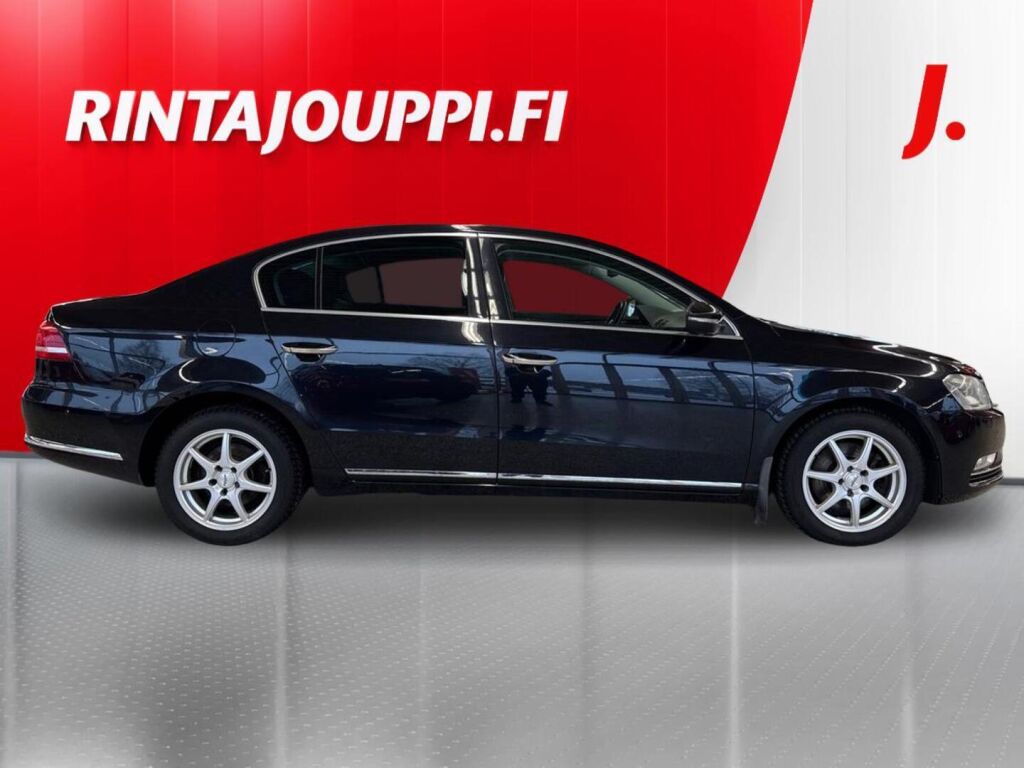 Volkswagen Passat 2013 Musta