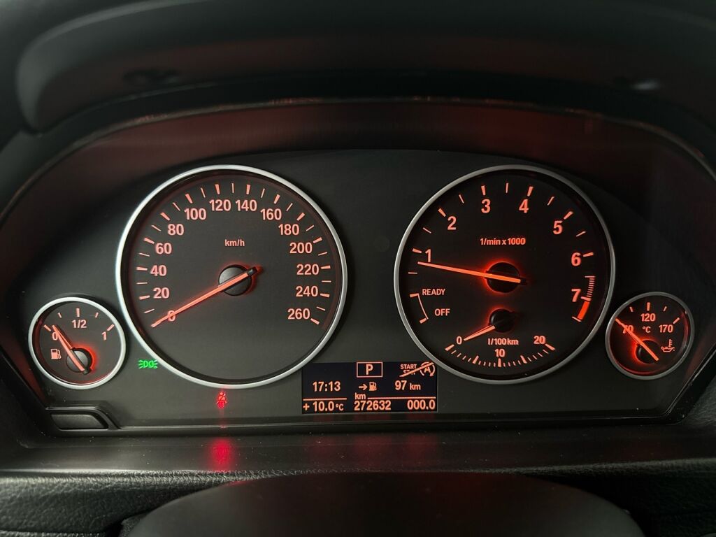 BMW 316 2013 Valkoinen