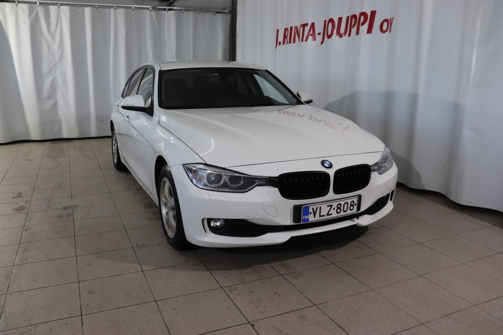 BMW 316 2013 Valkoinen