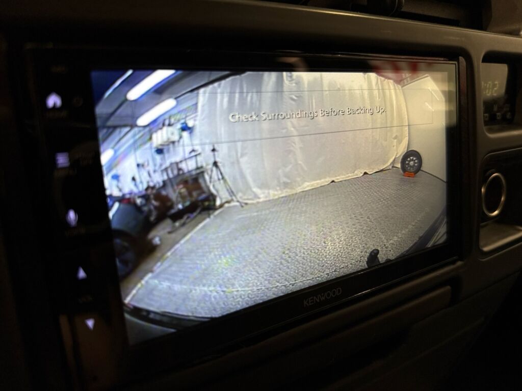 Toyota Hiace 2001 Musta