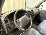 Toyota Hiace 2001 Musta