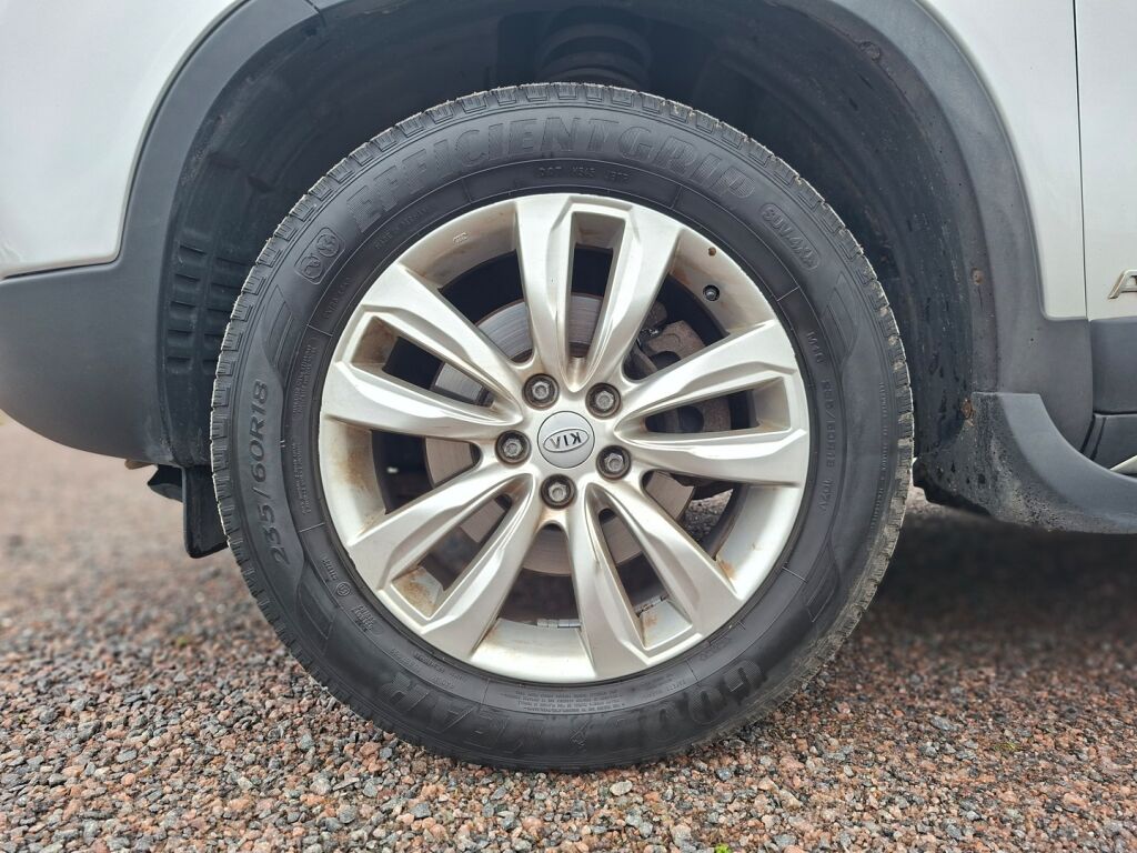 Kia Sorento 2010 Harmaa