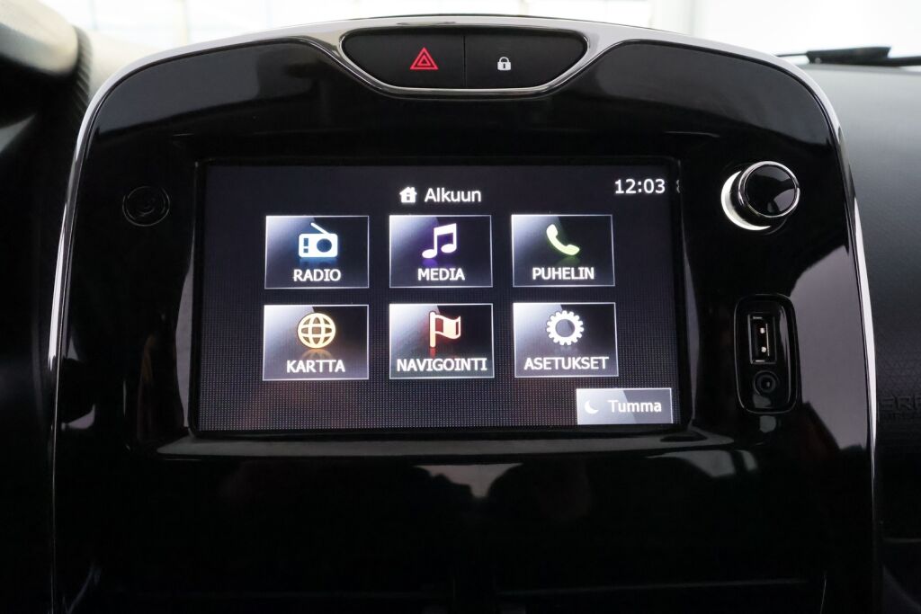 Renault Clio 2012 Punainen