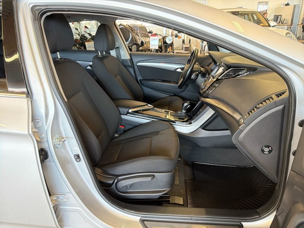 Hyundai i40 2013 Hopea
