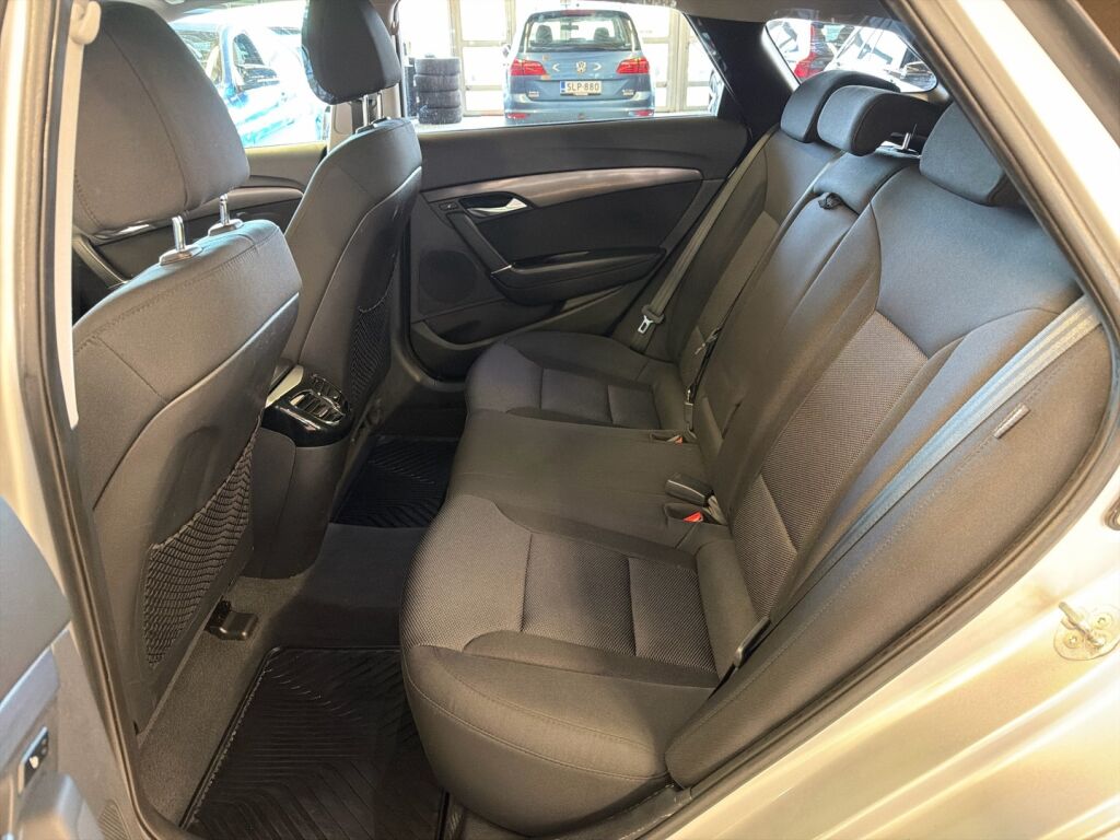 Hyundai i40 2013 Hopea