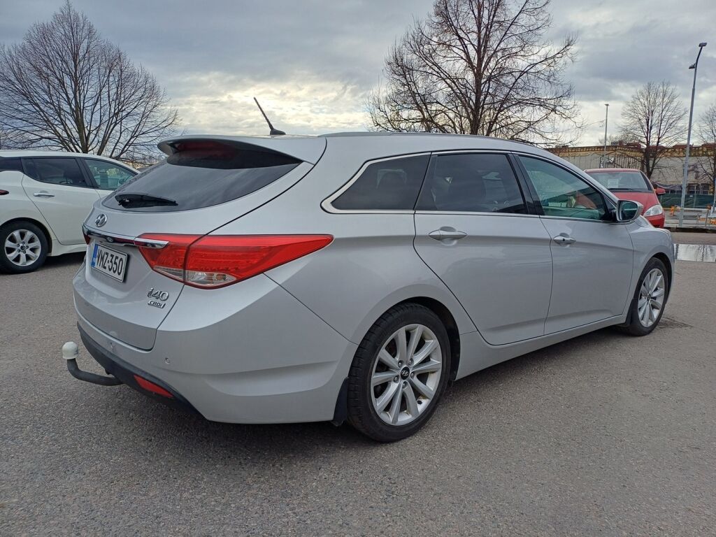 Hyundai i40 2013 Hopea