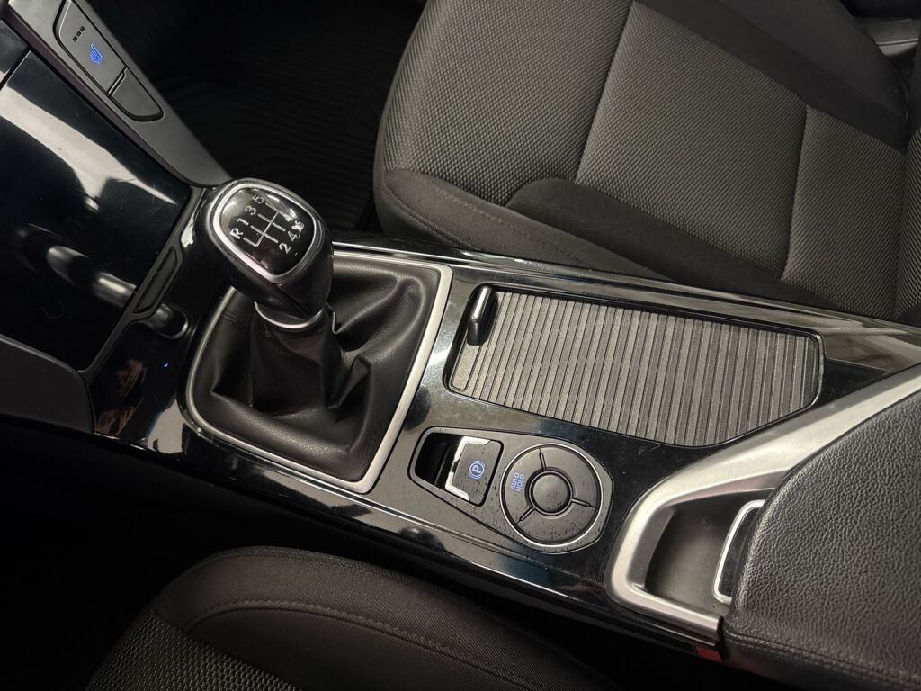 Hyundai i40 2013 Valkoinen