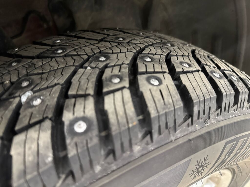 Nissan Qashqai 2013 Punainen