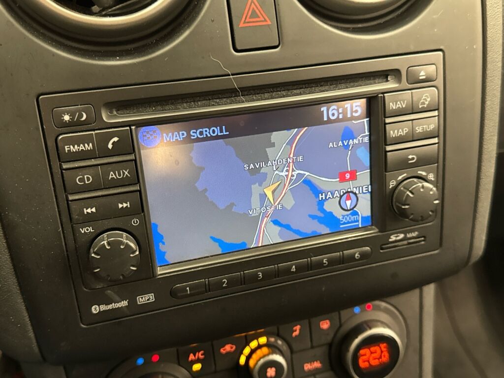 Nissan Qashqai 2013 Punainen