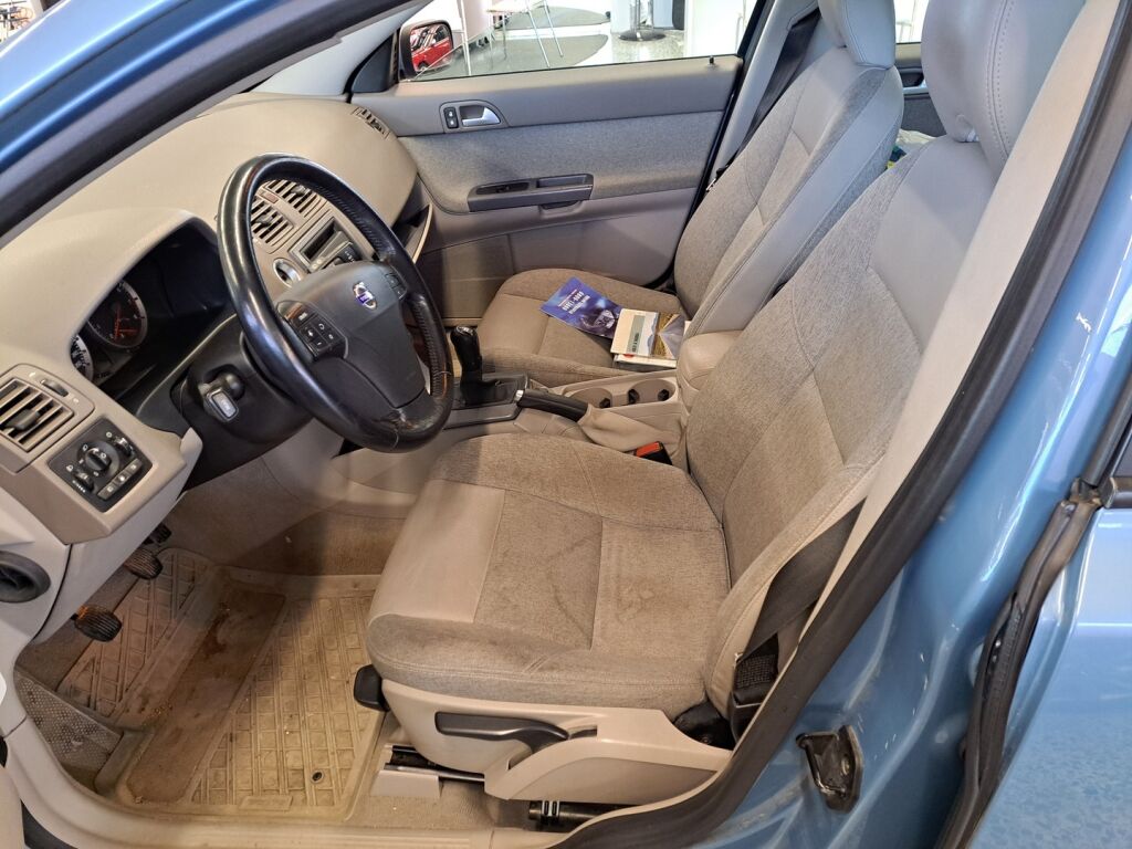 Volvo V50 2004 Sininen