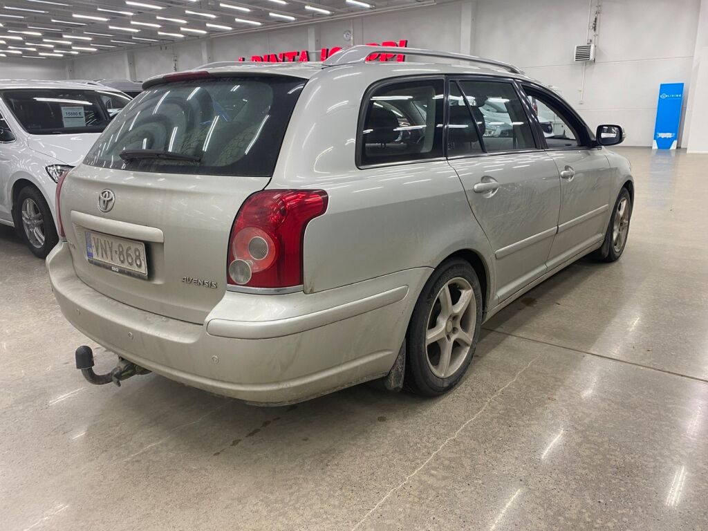 Toyota Avensis 2008 Hopea