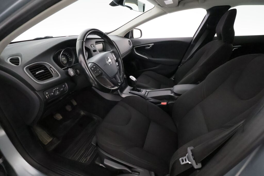 Volvo V40 2013 Harmaa