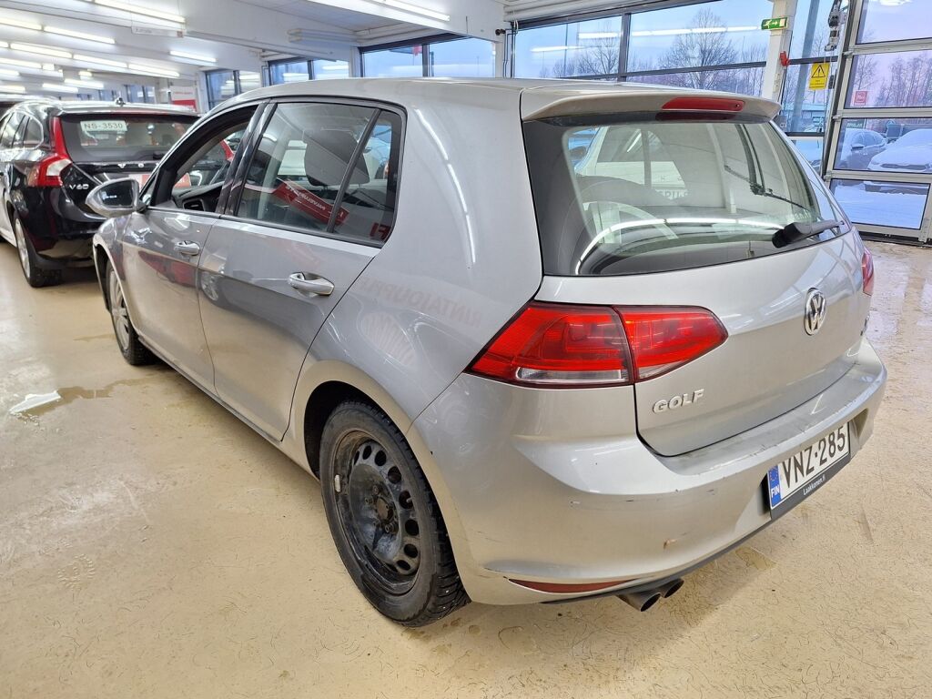 Volkswagen Golf 2013 Harmaa