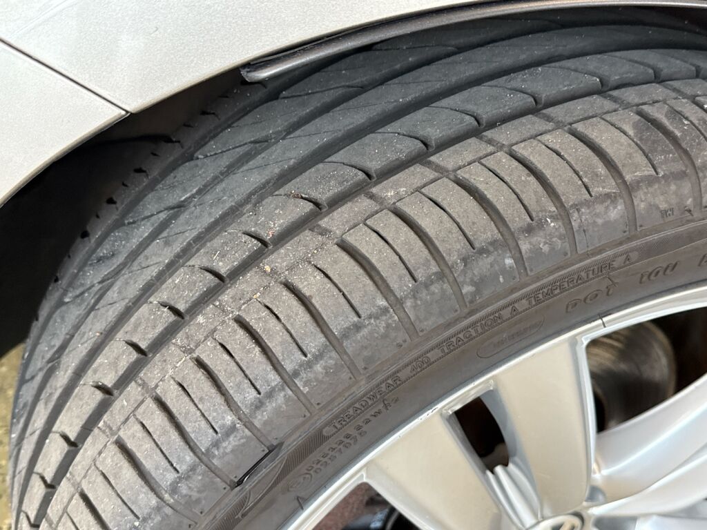 Volkswagen Passat 2013 Ruskea (beige)