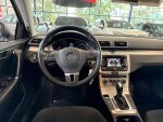Volkswagen Passat 2013 Ruskea (beige)