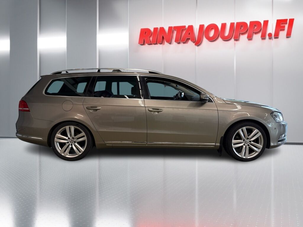 Volkswagen Passat 2013 Ruskea (beige)