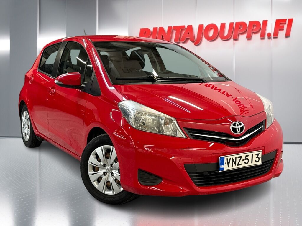Toyota Yaris 2013 Punainen