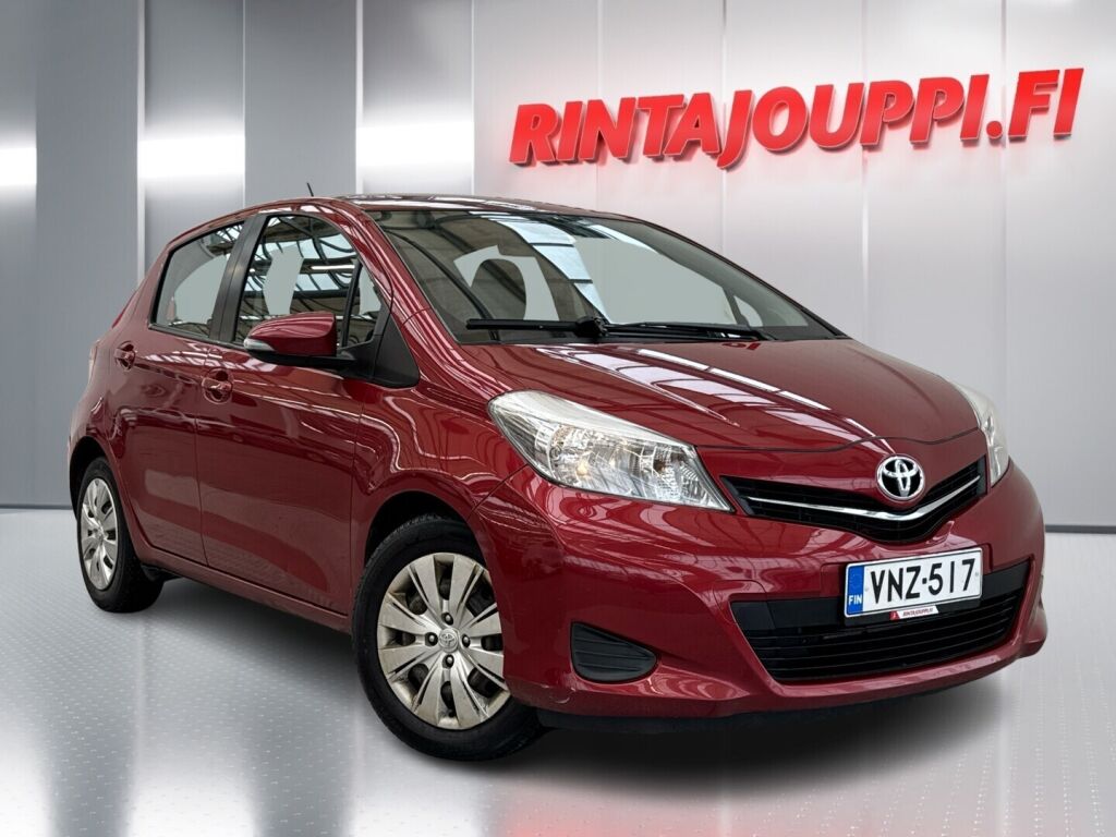 Toyota Yaris 2013 Punainen