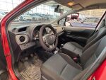 Toyota Yaris 2013 Punainen