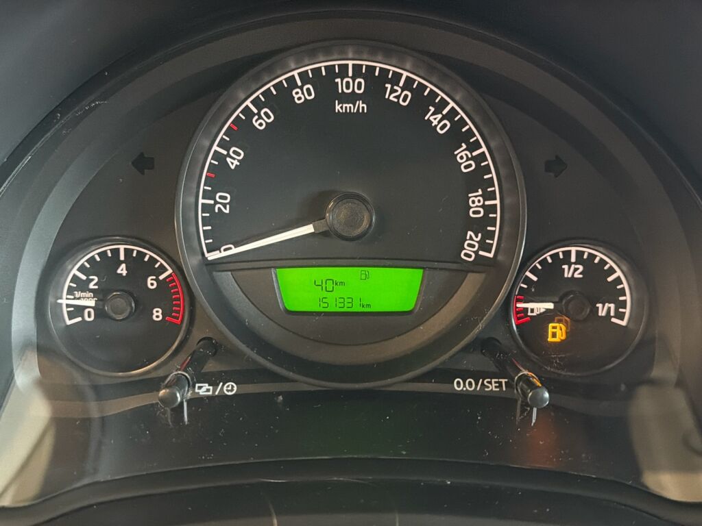 Skoda Citigo 2013 Ruskea (beige)