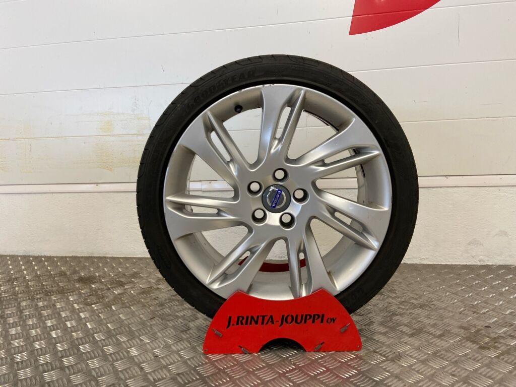 Volvo V40 2013 Valkoinen