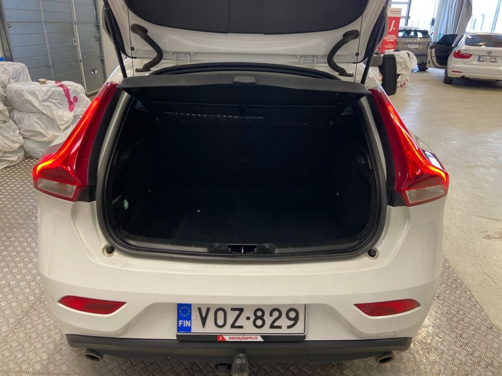 Volvo V40 2013 Valkoinen
