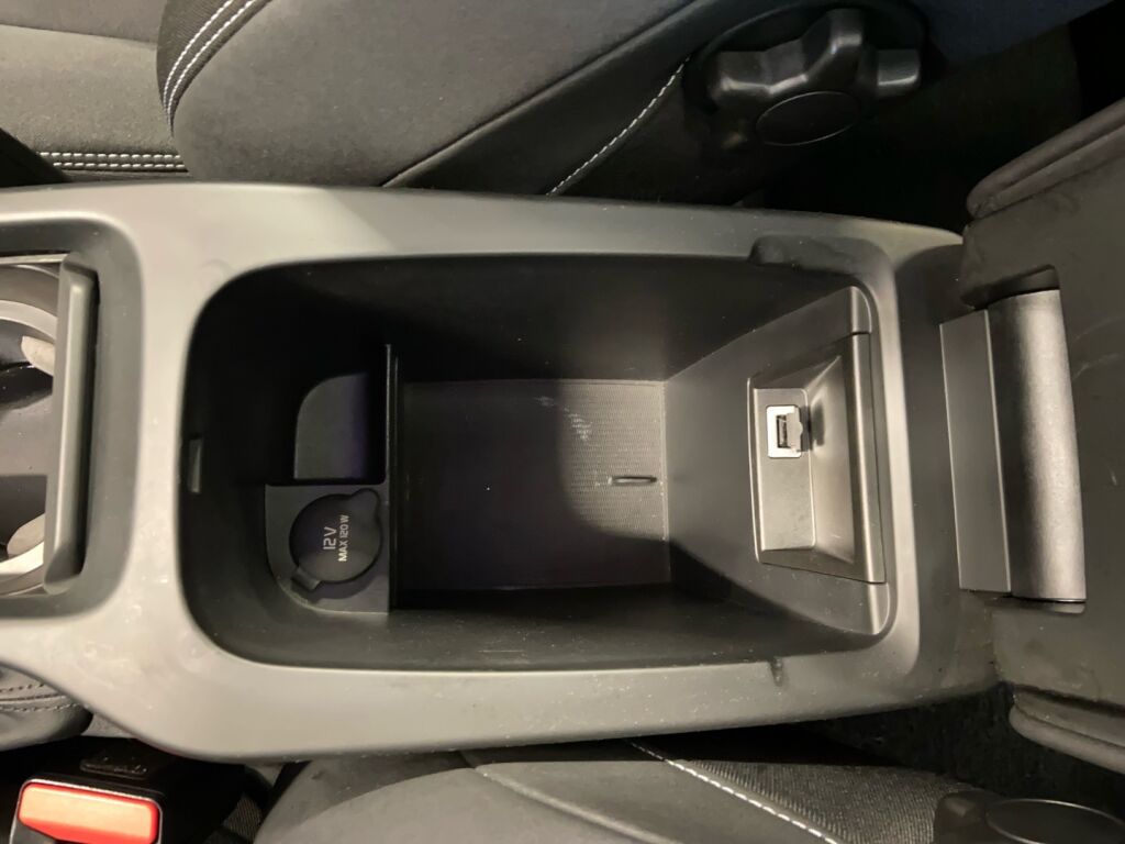 Volvo V40 2013 Valkoinen