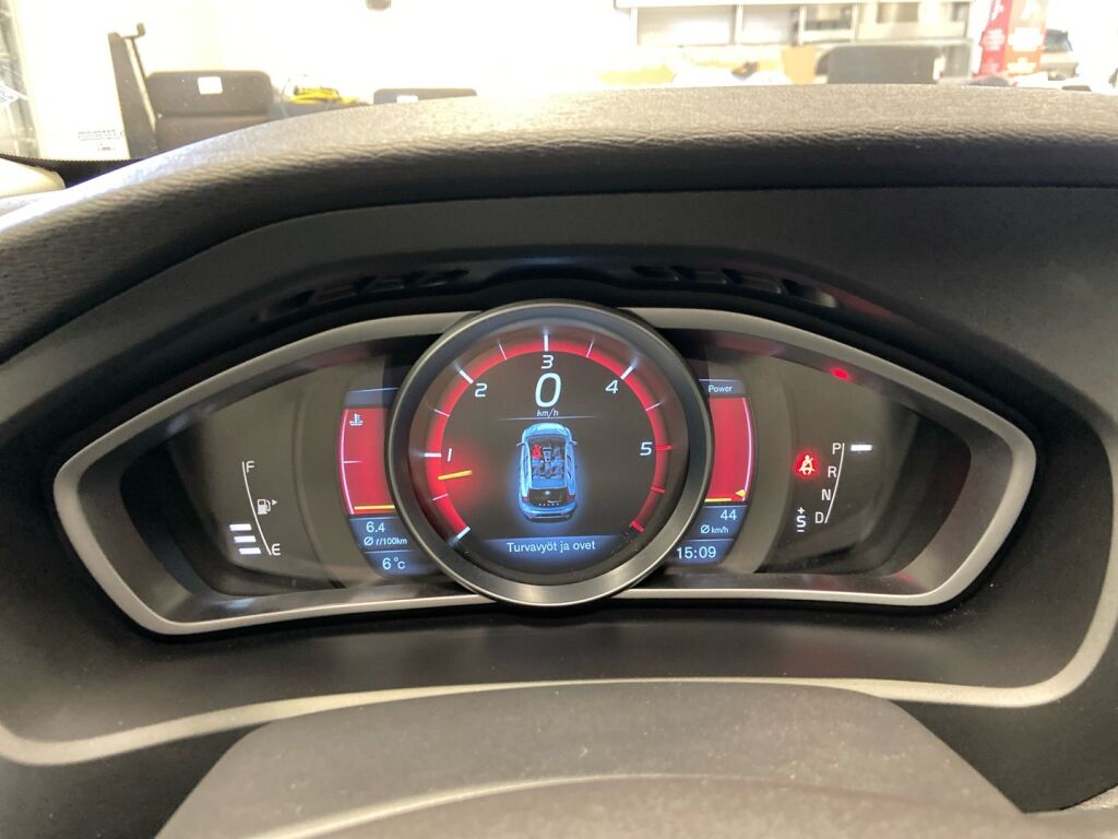 Volvo V40 2013 Valkoinen