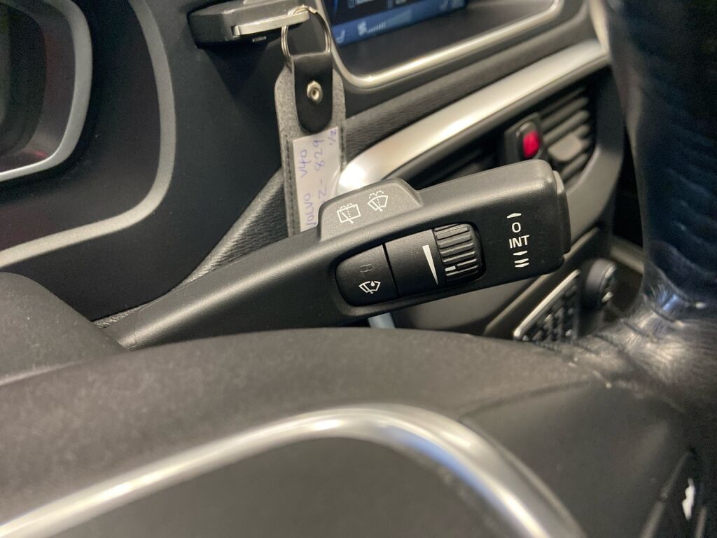 Volvo V40 2013 Valkoinen