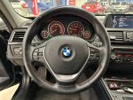 BMW 320 2012 Musta