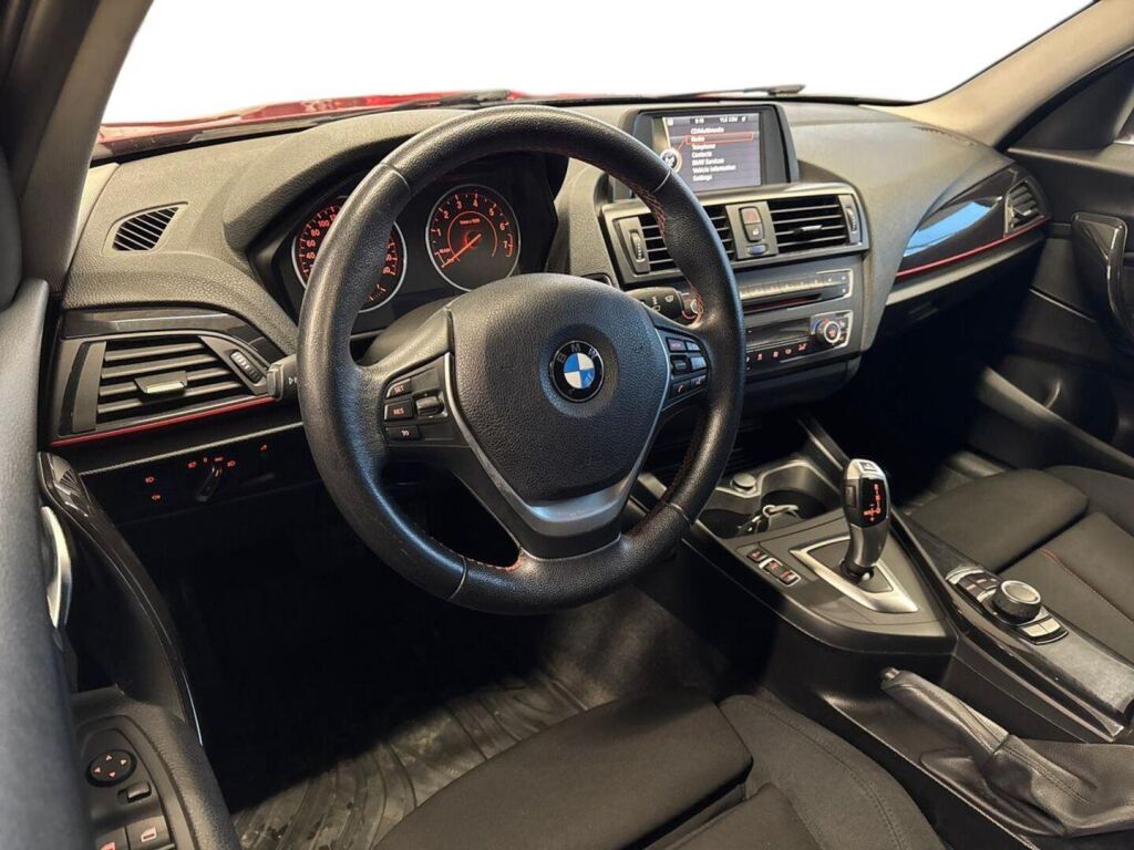 BMW 116 2013 Punainen