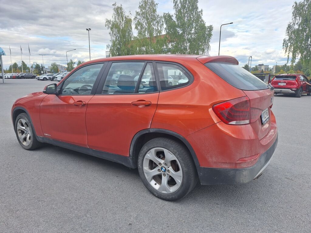 BMW X1 2012 Oranssi
