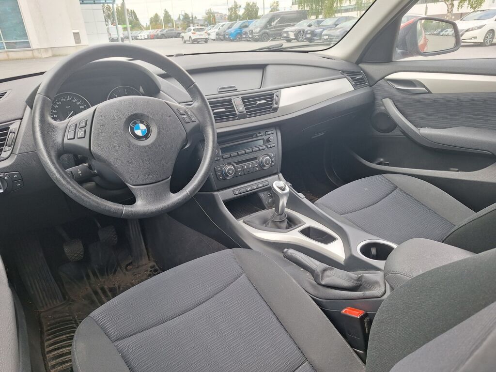 BMW X1 2012 Oranssi