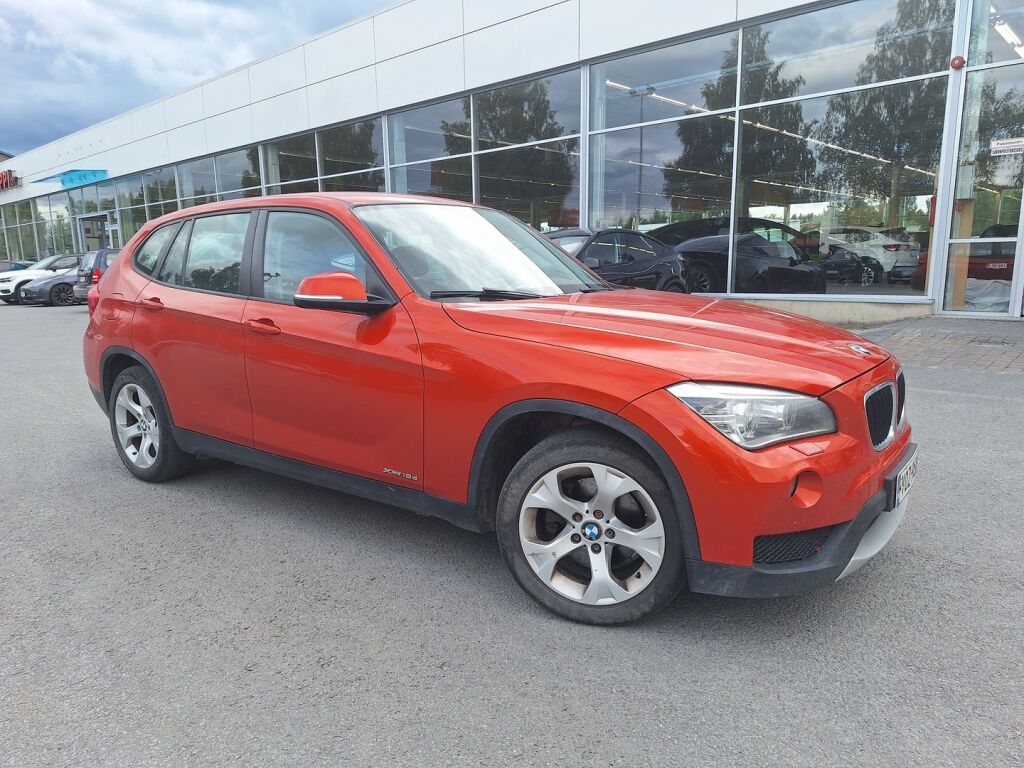 BMW X1 2012 Oranssi