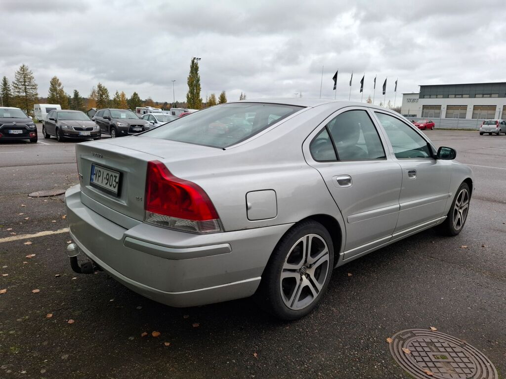Volvo S60 2006 Harmaa
