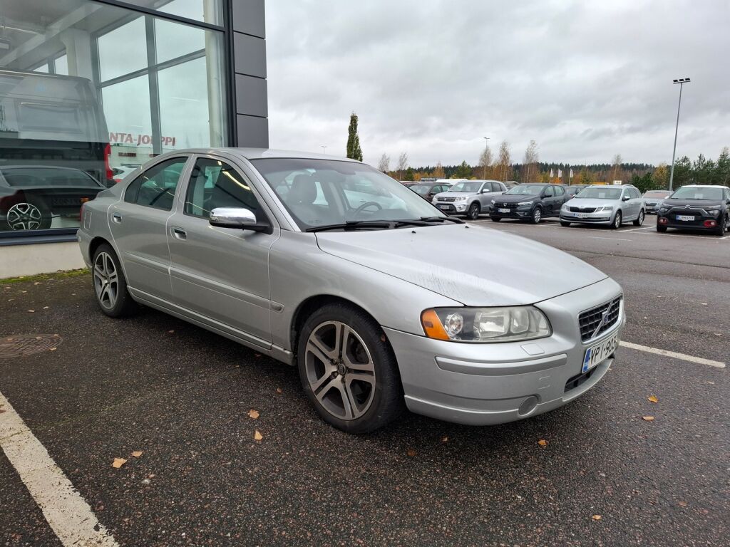 Volvo S60 2006 Harmaa