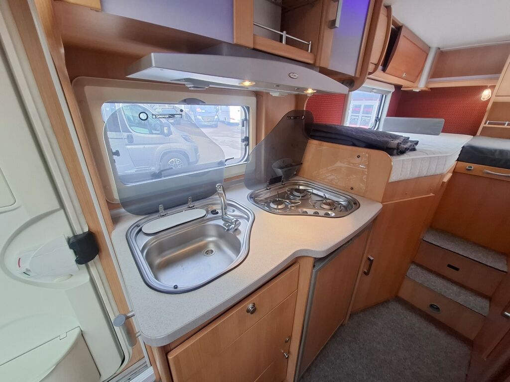 T.e.c. ADVANTEC TI 654 2008 Harmaa