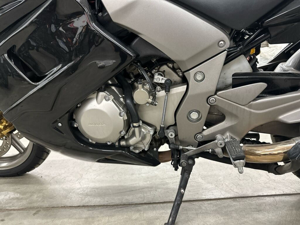 Honda CBF 2007 Harmaa