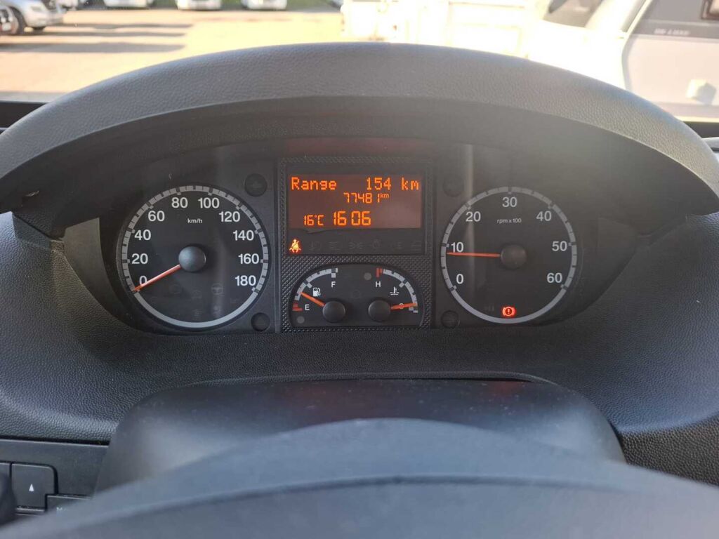 Rapido 691 T 2012 Valkoinen