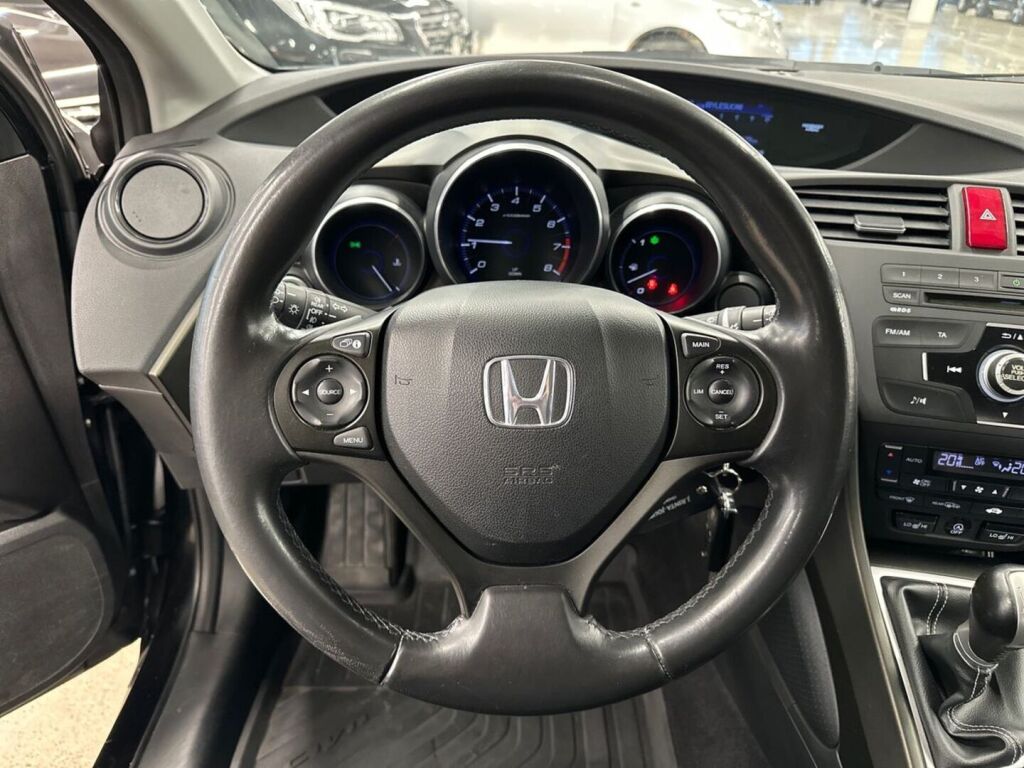 Honda Civic 2012 Musta