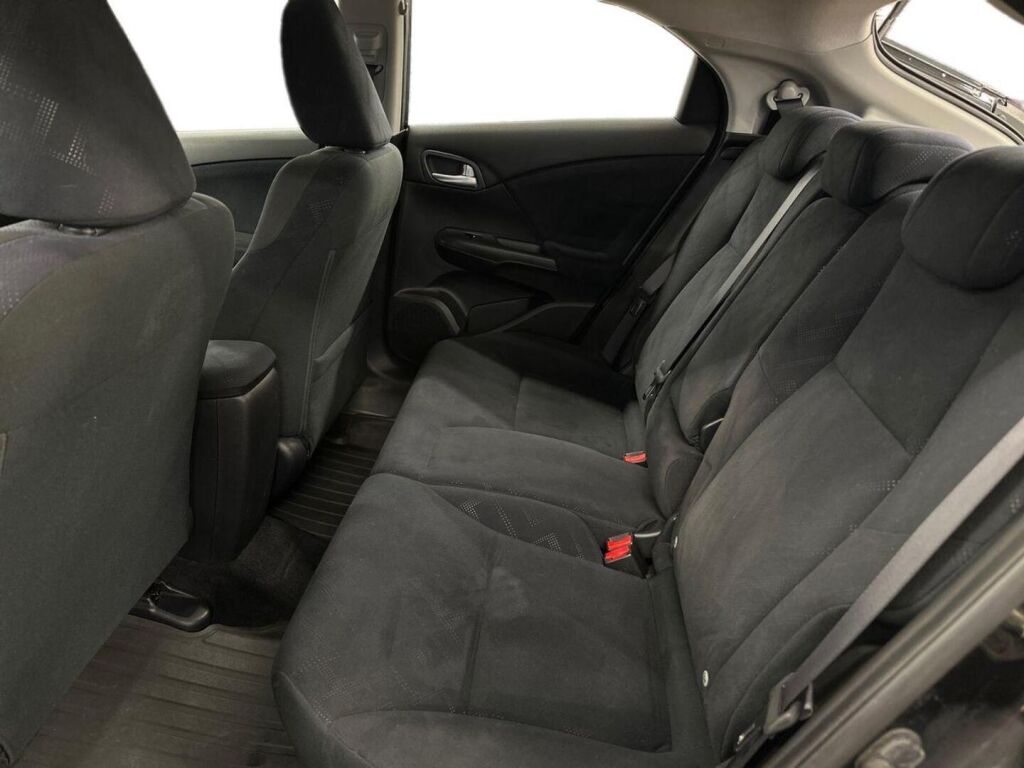 Honda Civic 2012 Musta