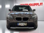 BMW X1 2012 Ruskea (beige)