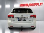 Toyota Avensis 2012 Valkoinen