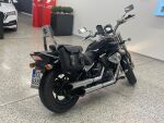 Suzuki INTRUDER 2007 Musta