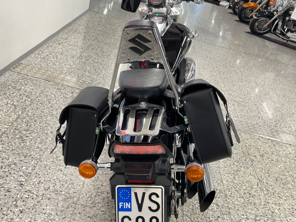 Suzuki INTRUDER 2007 Musta