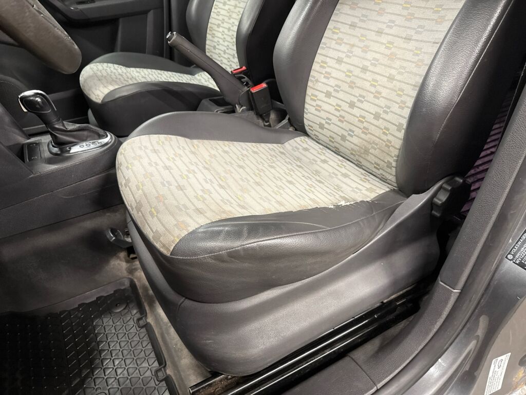 Volkswagen Caddy 2012 Harmaa