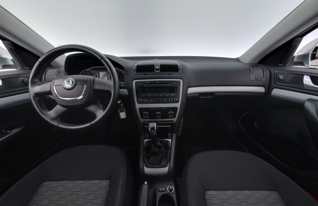 Skoda Octavia 2012 Vihreä