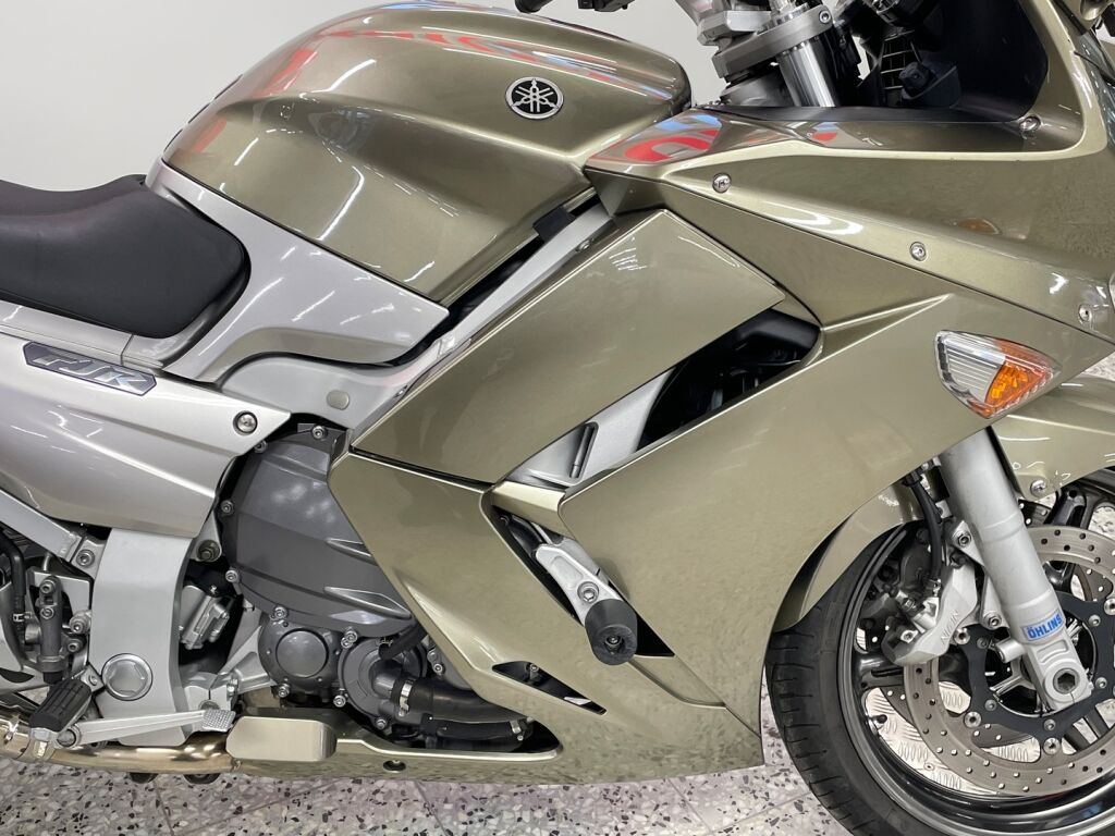 Yamaha FJR 2007 Harmaa