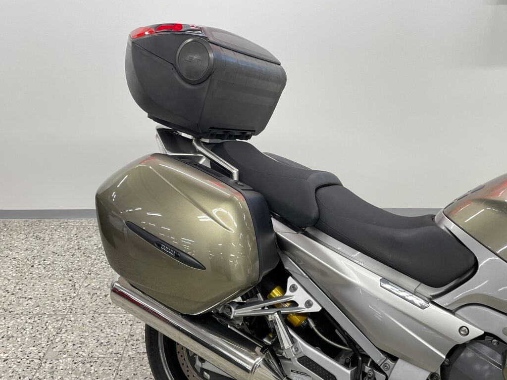 Yamaha FJR 2007 Harmaa